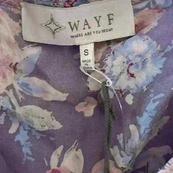 WAYF Floral Smocked Waist Top Lavender RosesDeepV-neck Long Sleeve Women's Small - Picture 3 of 8